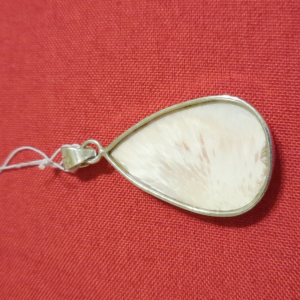 scolecite sterling silver pendant - Picture 2 of 5